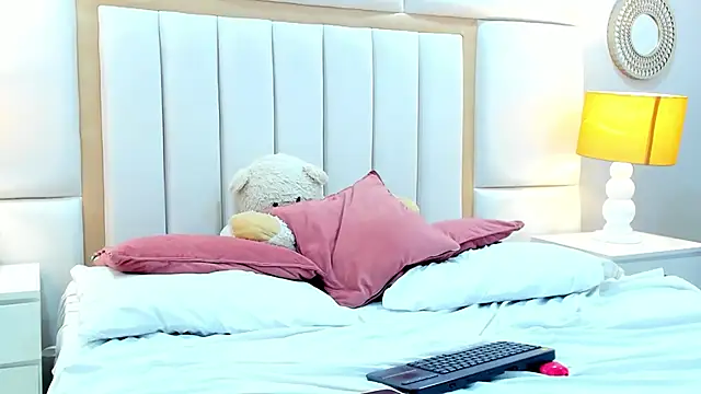 KendalFoxx's cam snapshot