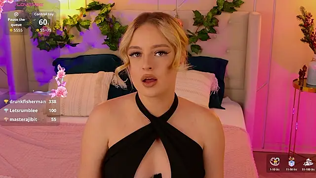 EllyLinn's cam snapshot