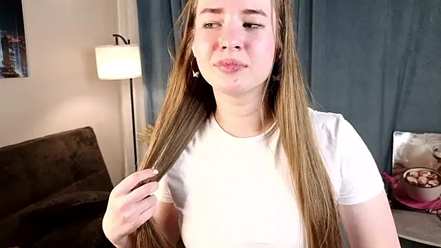 MowasaBritten's cam snapshot