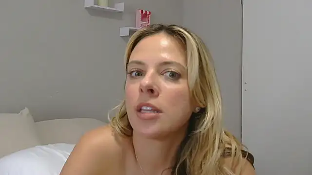 alex_callmemaybe live sex cam