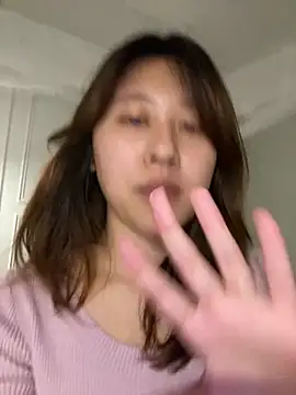 Liliya-77 live sex cam