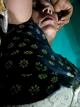 Rt_shreya's cam snapshot