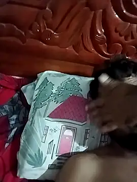 Dogol1990's cam snapshot