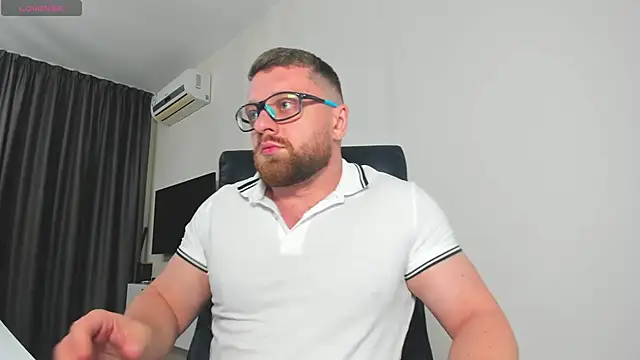 Findom_guy's cam snapshot