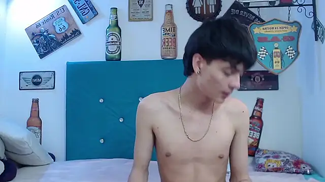 axel_milo_kairo_and_noa live sex cam