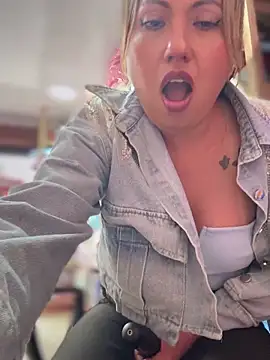 VIOLETA-25_ live sex cam