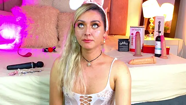 Lunitaa_Diva live sex cam