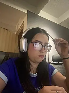 Kloe_Novoa's cam snapshot