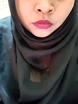 Indian-Nazia's cam snapshot