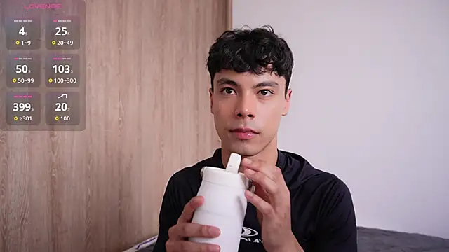 Dammon_Stallion's cam snapshot