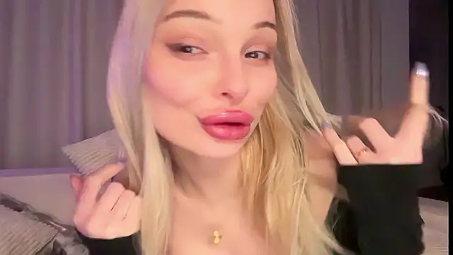 HannaXLove live sex cam