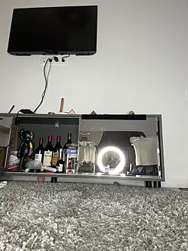 NickiLike's cam snapshot