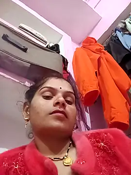 Uma_pande's cam snapshot