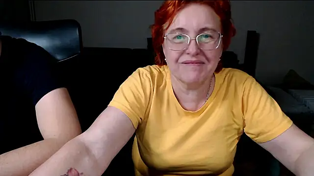 JoannaAndNeighbour live sex cam