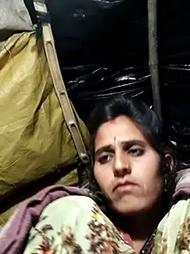 Bhavna8080's cam snapshot