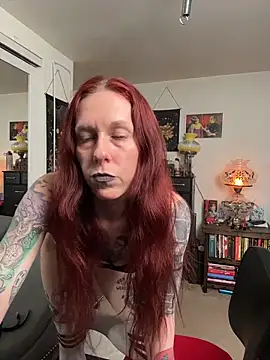 ScarletPanes's cam snapshot