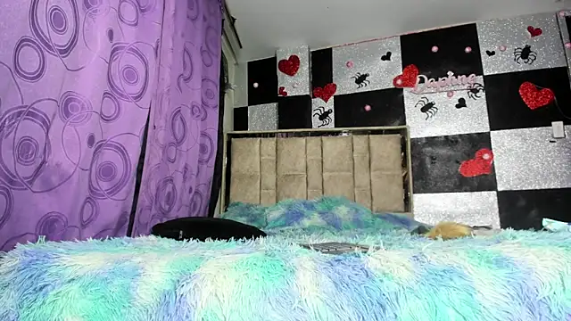 Hotgirldaphne live sex cam