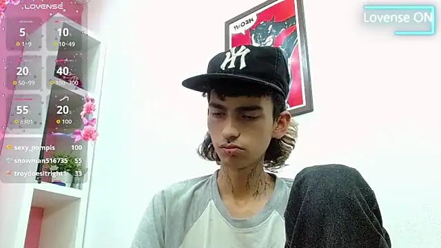 ttimy_x_boy live sex cam