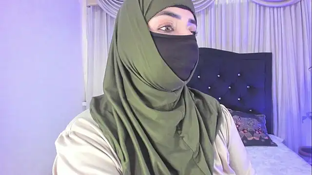 Uzra_hayed live sex cam