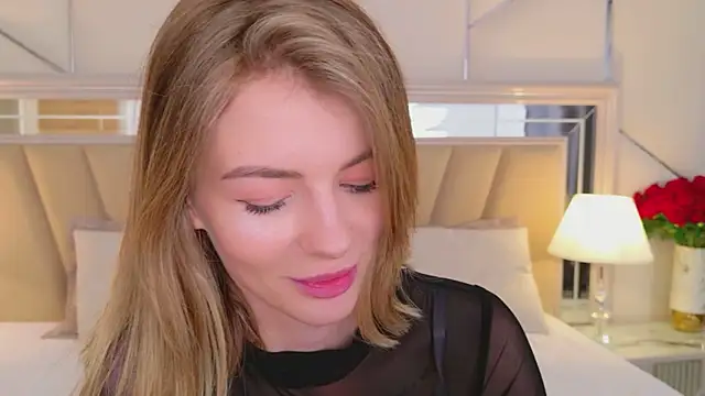 MeganMour's cam snapshot