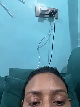 heenashai's cam snapshot