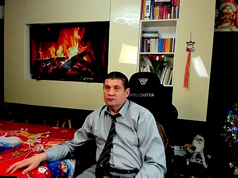 SpartacusDaddy48 live sex cam