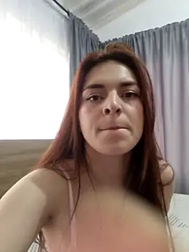 Jenniekim_18's cam snapshot