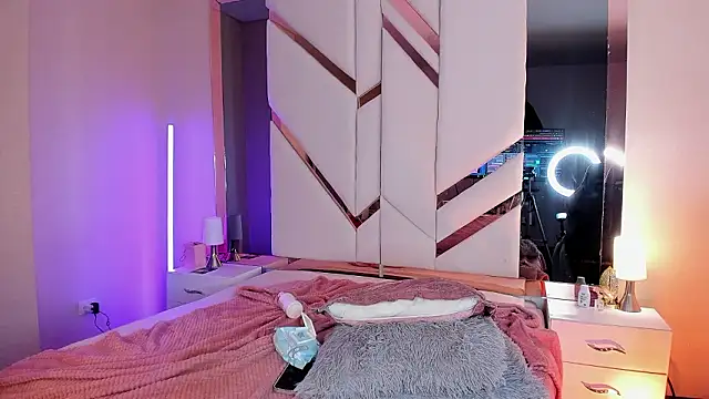 EmmaStonns's cam snapshot