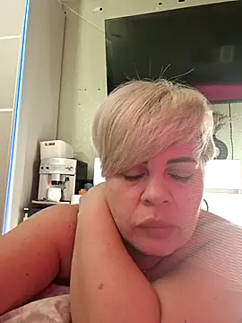 MilkySky's cam snapshot