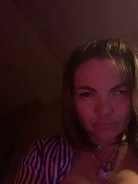 ElizavetaCream's cam snapshot