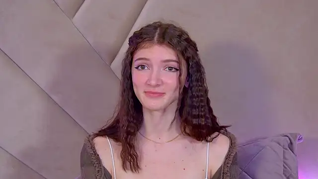 SophiaProve's cam snapshot