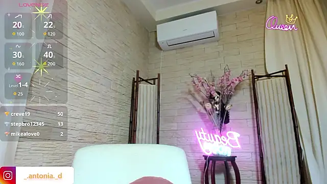 Bella_Posh live sex cam