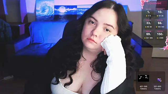 EmillyBones's cam snapshot