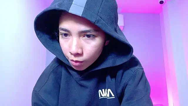 luna_roja25's cam snapshot