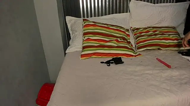 Hunter_Ignis live sex cam