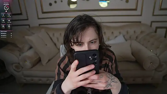 Orly_flame's cam snapshot