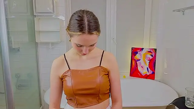 LeenaPuita live sex cam