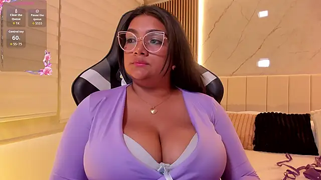 Lyra_Black_'s cam snapshot