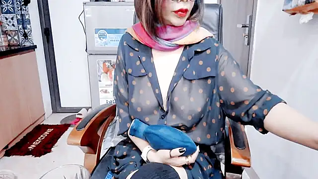 Miu-Le's cam snapshot