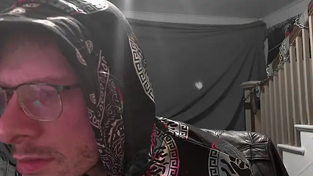 MasterDaddyCool's cam snapshot