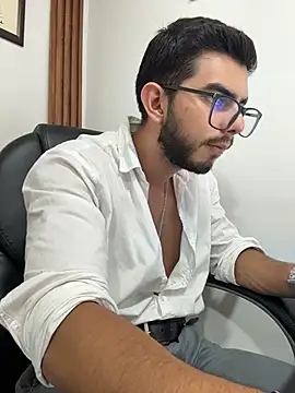 Milosky000 live sex cam