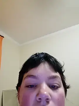 LucysWelt's cam snapshot