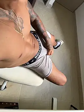 sendfer live sex cam