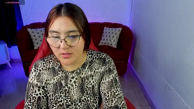 conniejames_m's cam snapshot