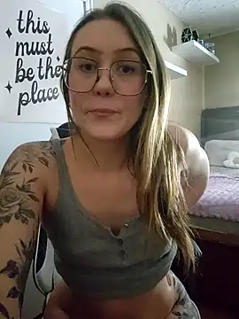 MissMiley live sex cam