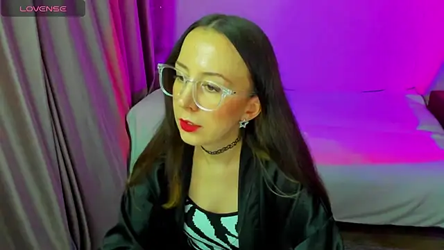 CurlySteph's cam snapshot