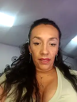 Shantey_Laurent's cam snapshot