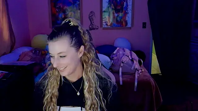 YourSecretGF963's cam snapshot