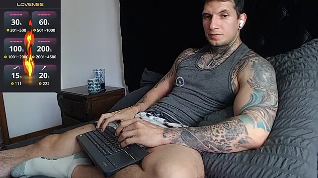 Shane_Clay's cam snapshot