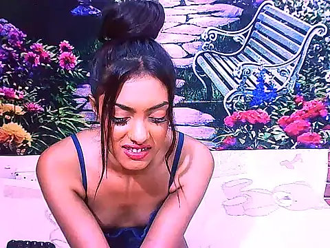 IndianPretty14u2Luv's cam snapshot